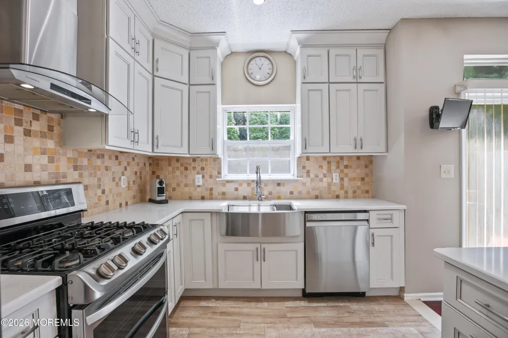 53 Cheyenne Street Tinton Falls, NJ 07712