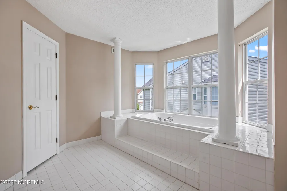 53 Cheyenne Street Tinton Falls, NJ 07712