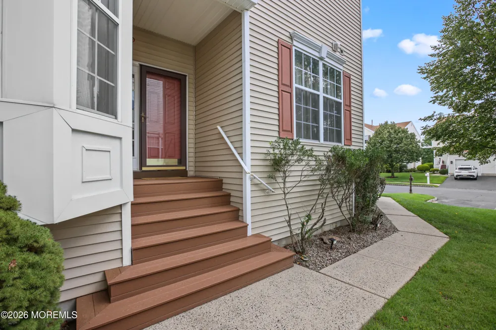 53 Cheyenne Street Tinton Falls, NJ 07712