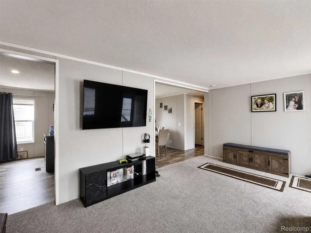 46000 Geddes #379 Canton Charter Township, MI 48188