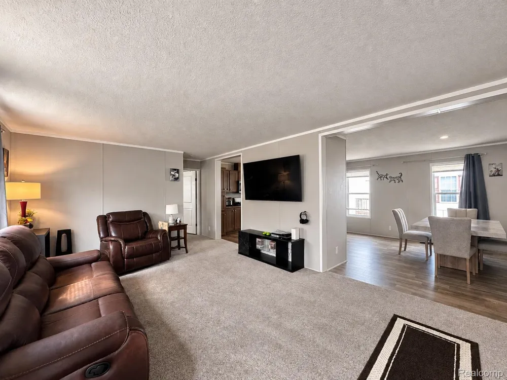 46000 Geddes #379 Canton Charter Township, MI 48188