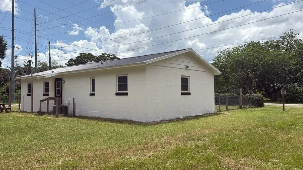 2401 NE 19TH AVENUE ocala, FL 34470