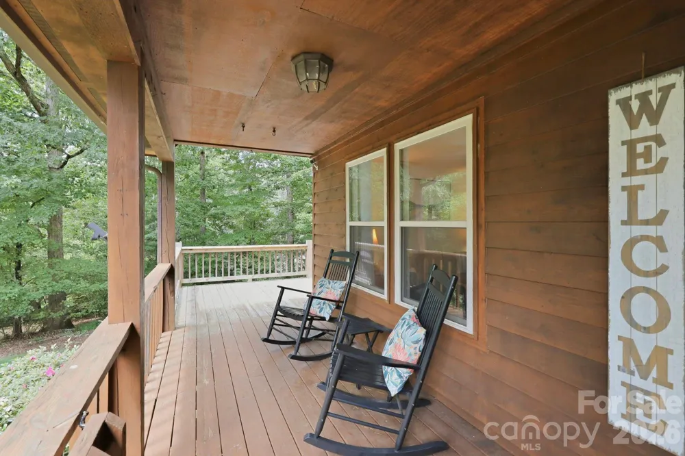 24 Oakwood Road Candler, NC 28715