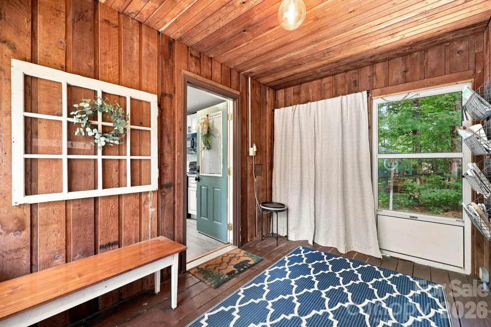 24 Oakwood Road Candler, NC 28715