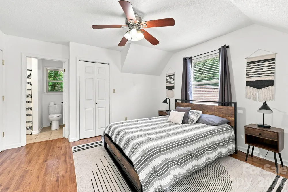 24 Oakwood Road Candler, NC 28715