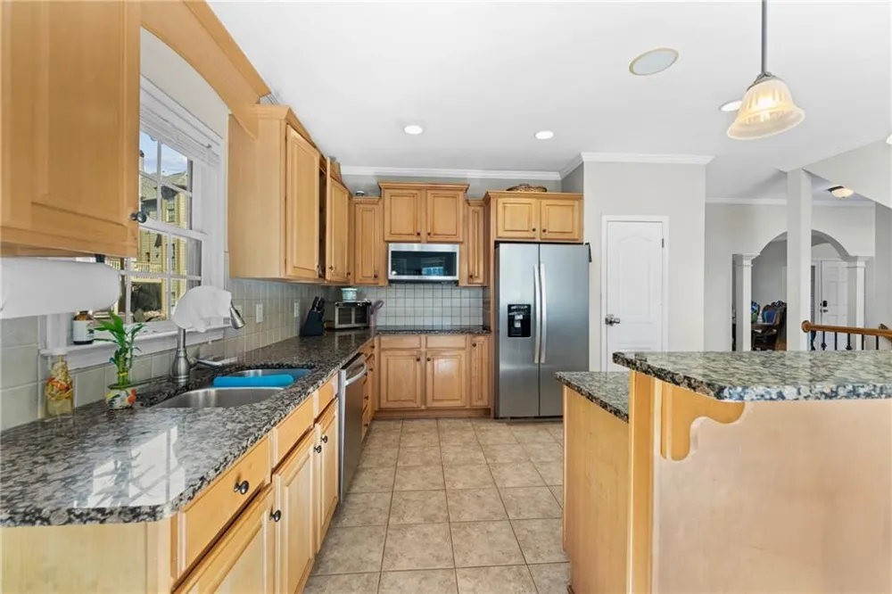 2563 Bogan Bridge Circle Buford, GA 30519
