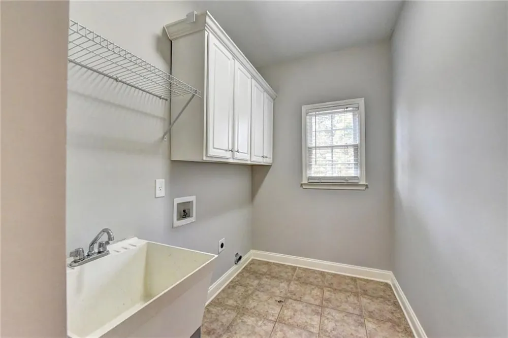 2563 Bogan Bridge Circle Buford, GA 30519