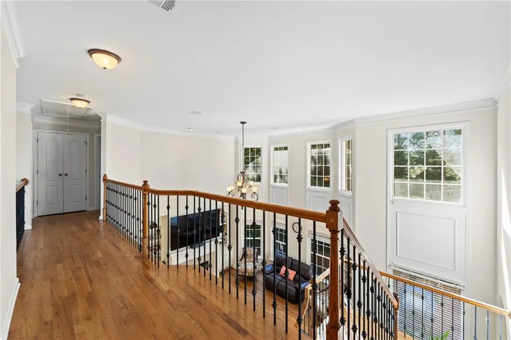 2563 Bogan Bridge Circle Buford, GA 30519