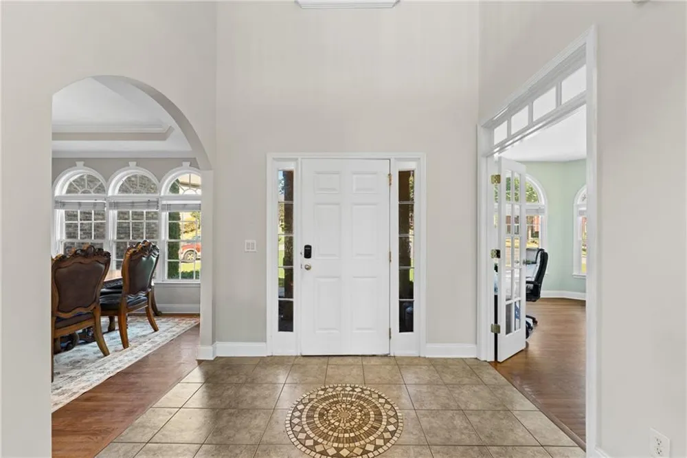 2563 Bogan Bridge Circle Buford, GA 30519