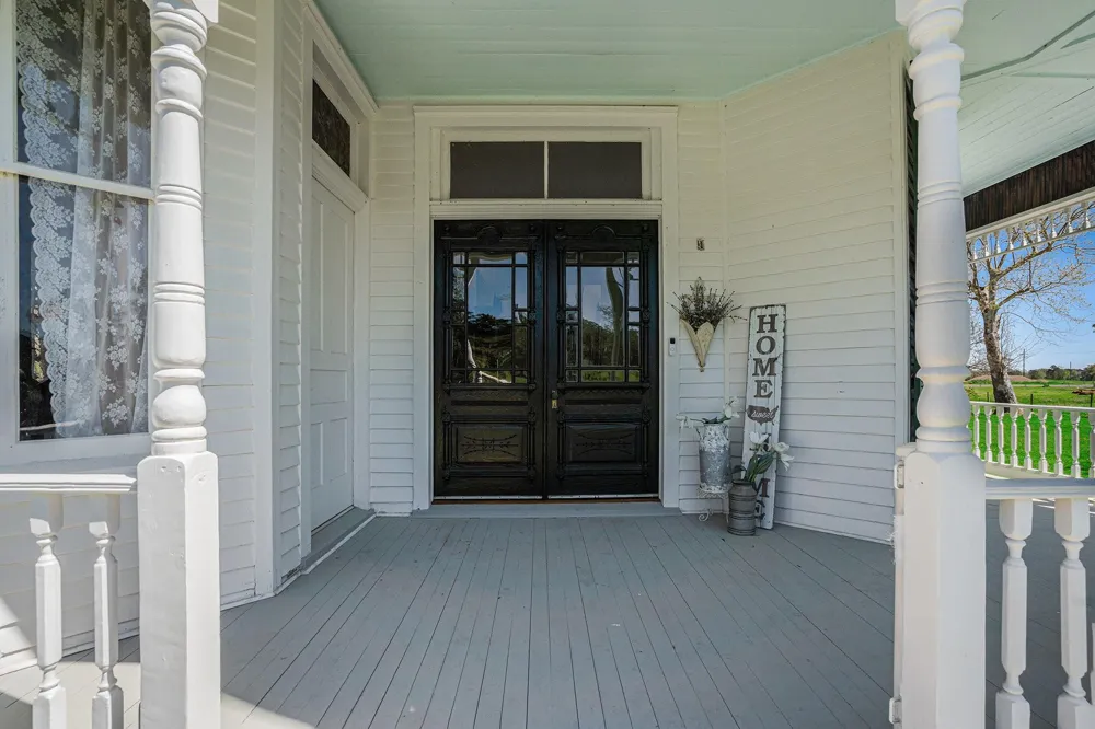 8334 Fm 562 Anahuac, TX 77514