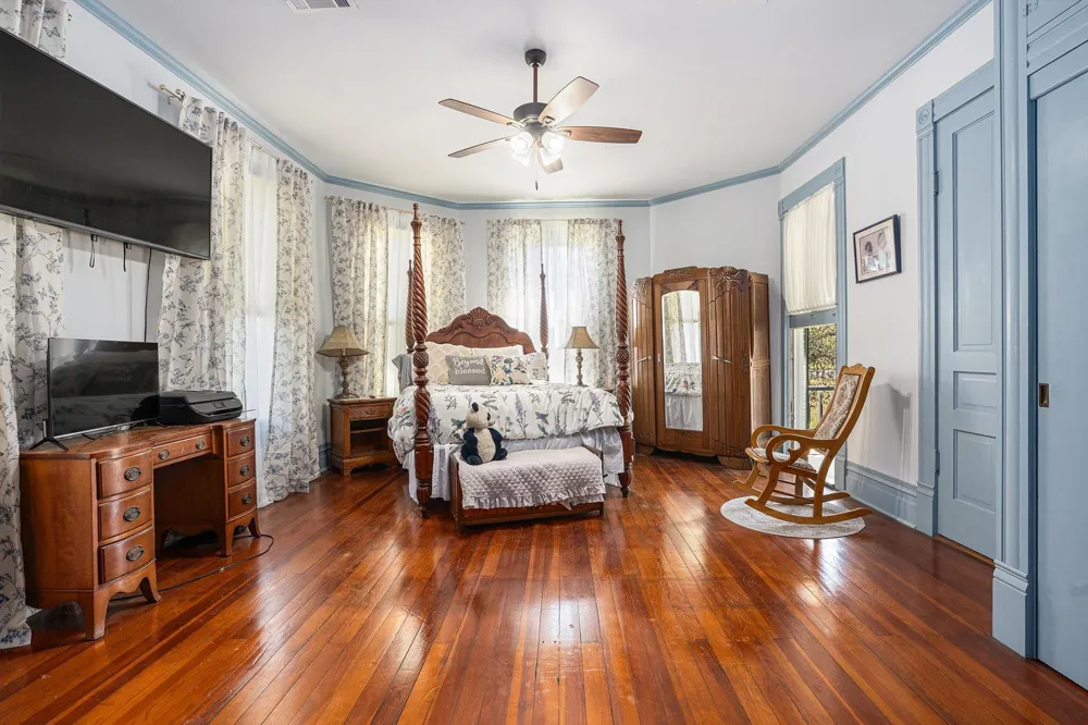 8334 Fm 562 Anahuac, TX 77514