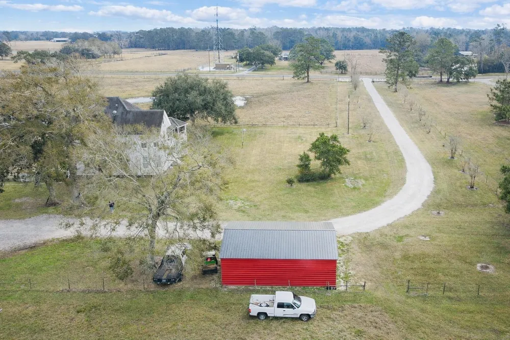 8334 Fm 562 Anahuac, TX 77514