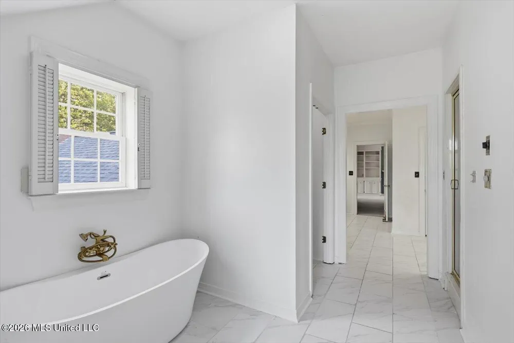 36 Moss Forest Circle Jackson, MS 39211
