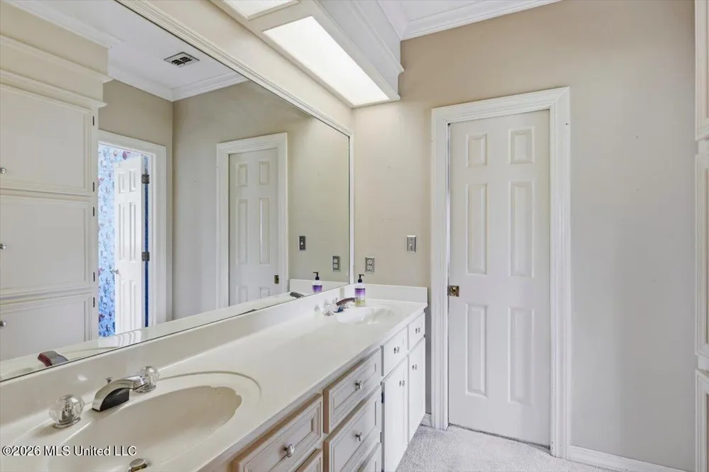 36 Moss Forest Circle Jackson, MS 39211