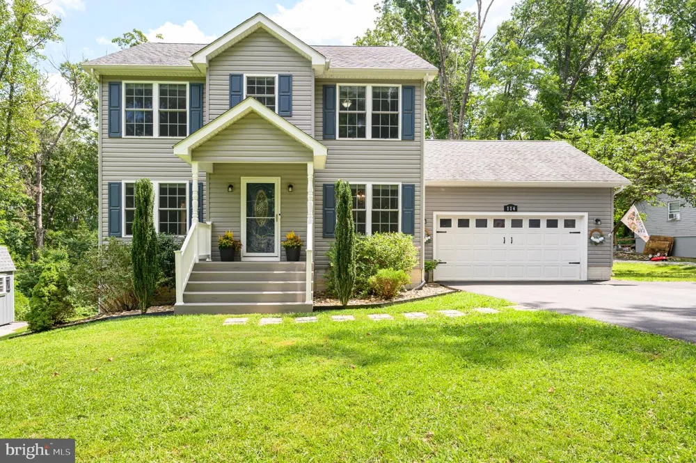 114 COMANCHE TRL Winchester, VA 22602