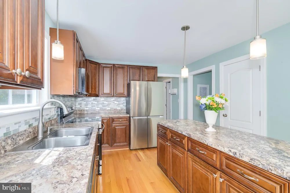 114 COMANCHE TRL Winchester, VA 22602
