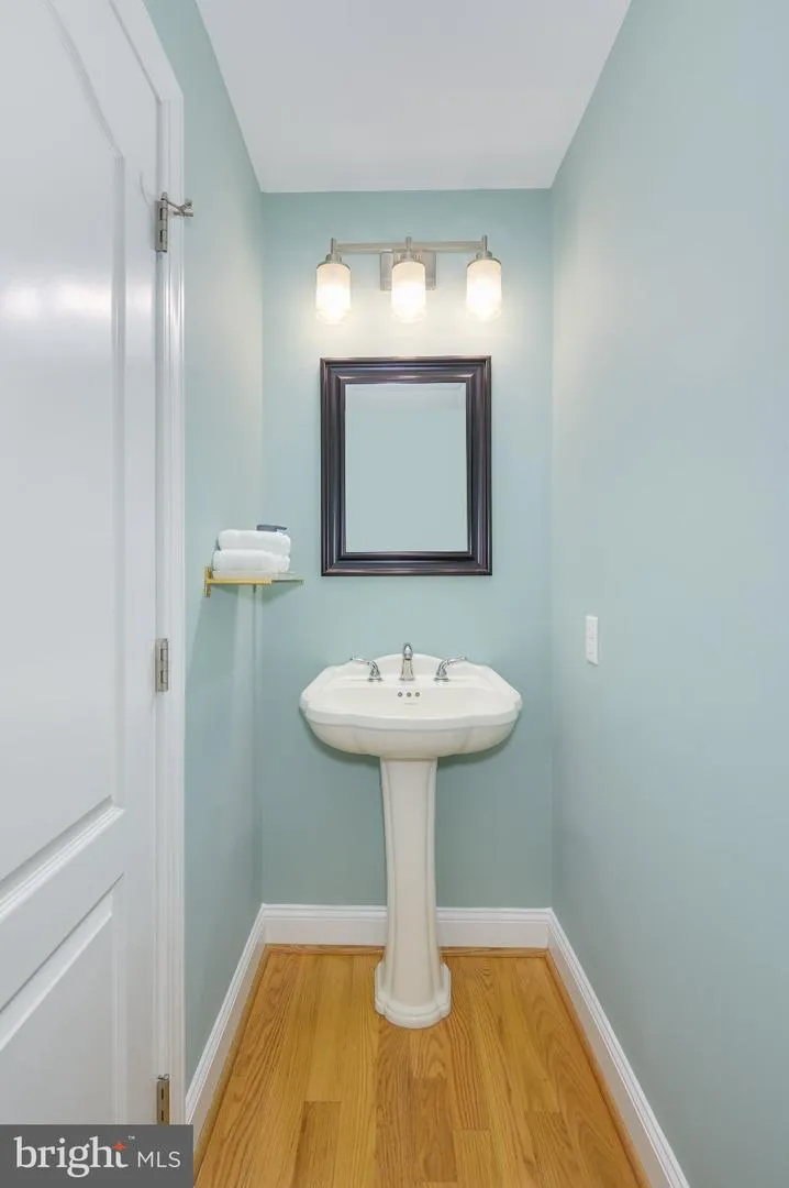 114 COMANCHE TRL Winchester, VA 22602
