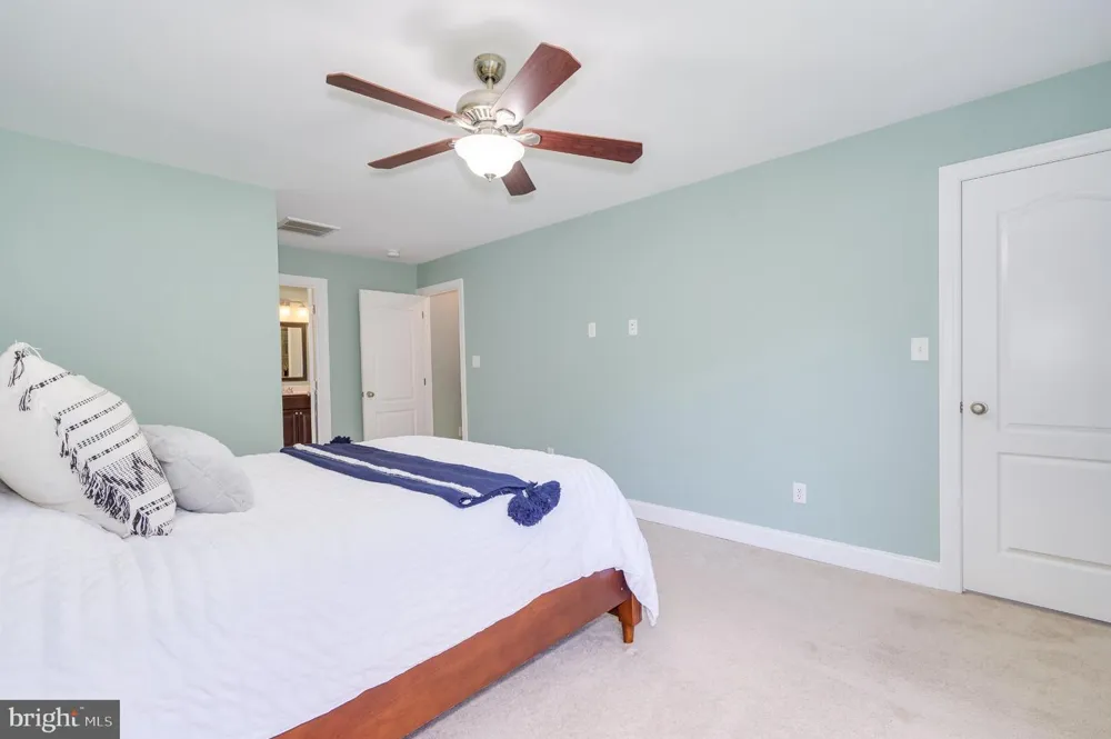 114 COMANCHE TRL Winchester, VA 22602