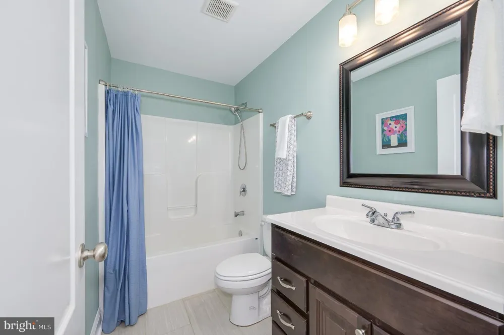 114 COMANCHE TRL Winchester, VA 22602