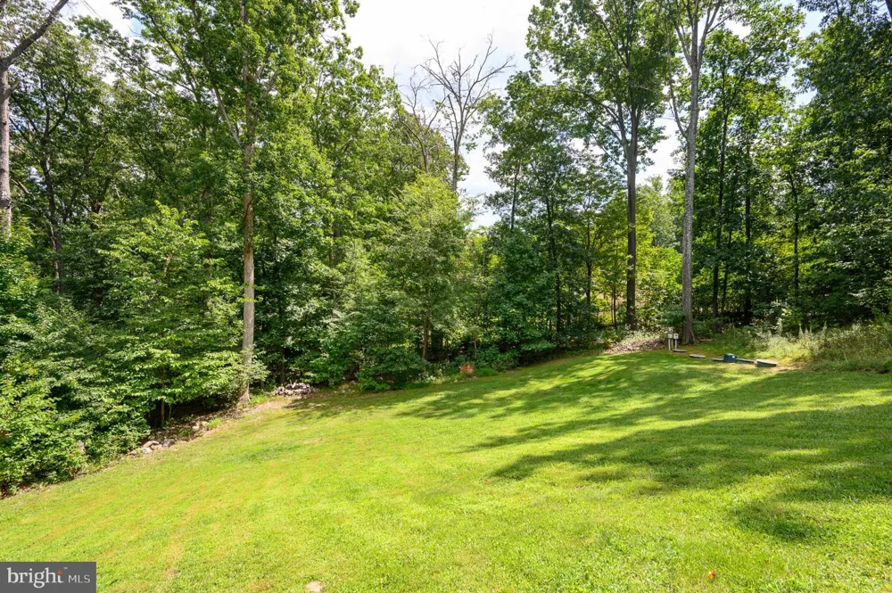 114 COMANCHE TRL Winchester, VA 22602