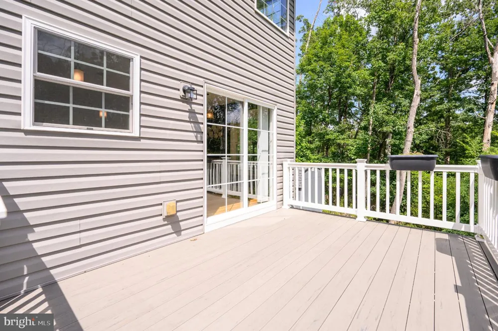 114 COMANCHE TRL Winchester, VA 22602