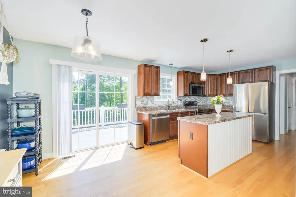 114 COMANCHE TRL Winchester, VA 22602