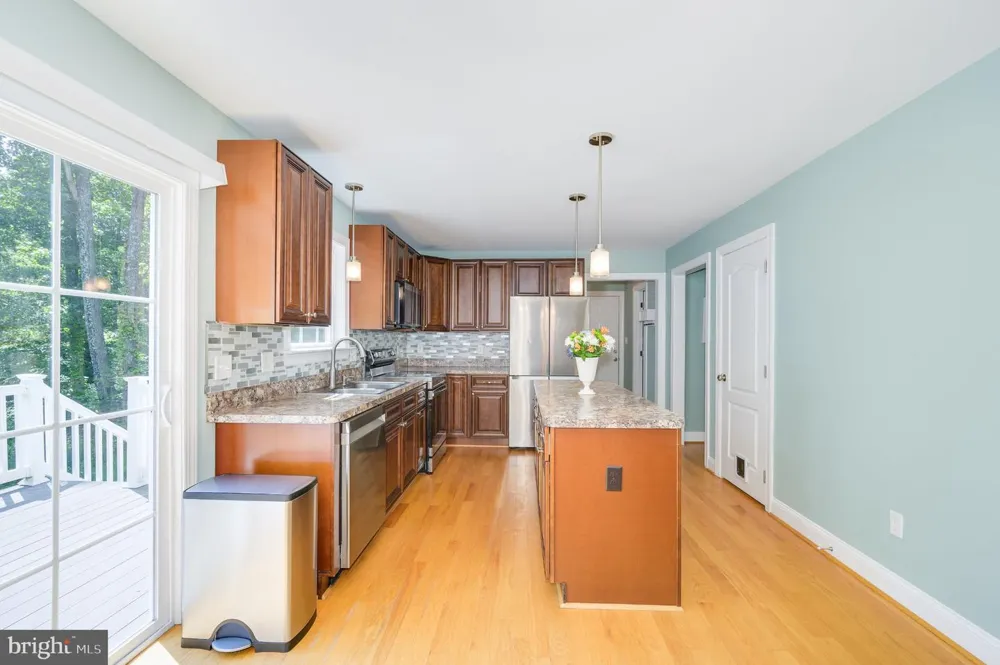 114 COMANCHE TRL Winchester, VA 22602