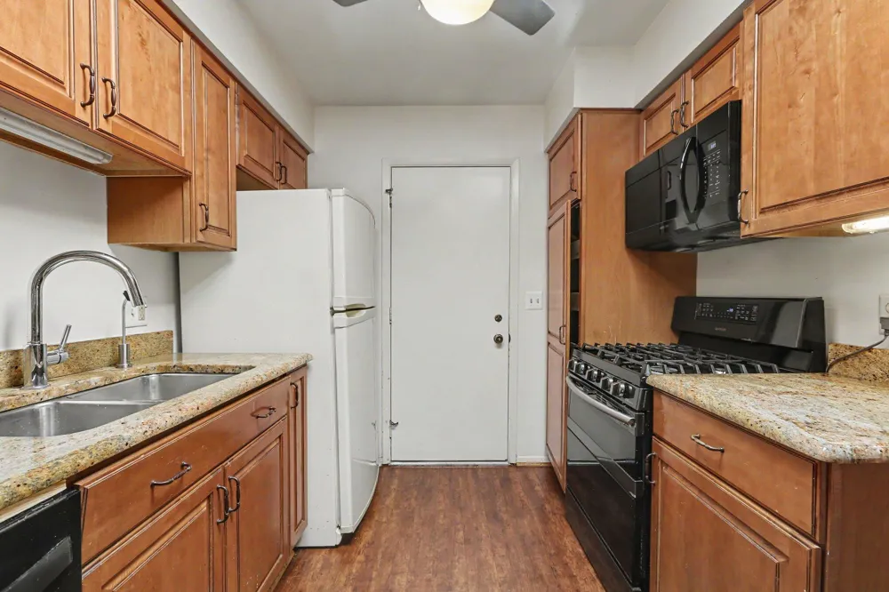 2021 Pauline Court Ann Arbor, MI 48103