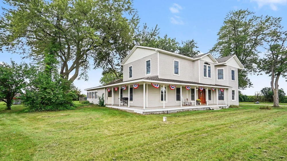 13141 Grass Lake Road Grass Lake, MI 49240