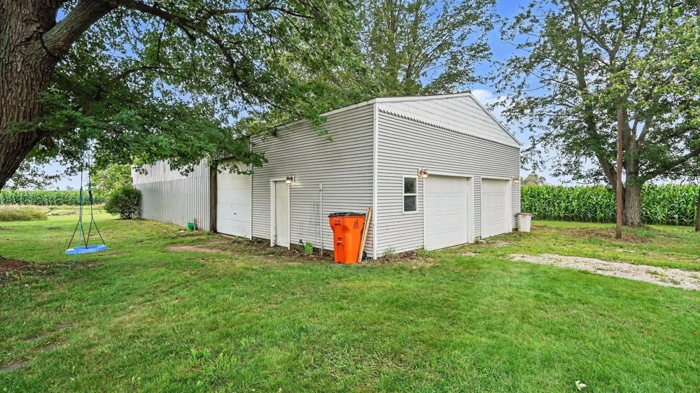 13141 Grass Lake Road Grass Lake, MI 49240