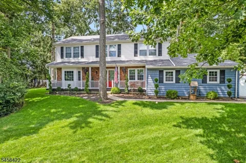 634 Reba Rd