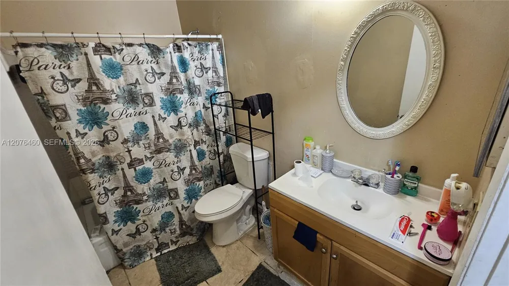 5870 NW 21st St #45-E Lauderhill, FL 33313