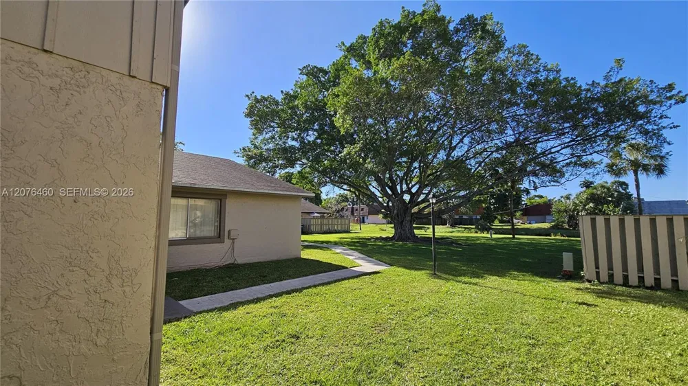 5870 NW 21st St #45-E Lauderhill, FL 33313