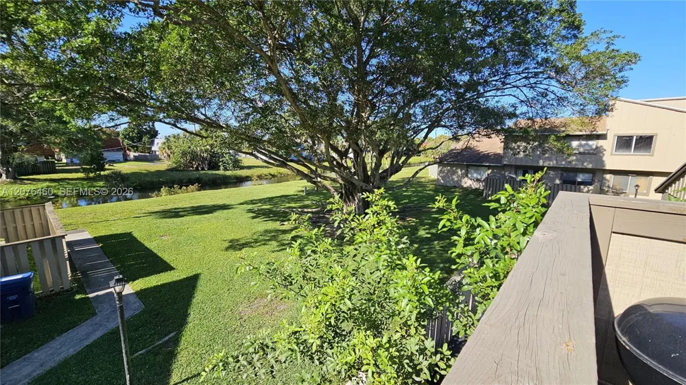 5870 NW 21st St #45-E Lauderhill, FL 33313