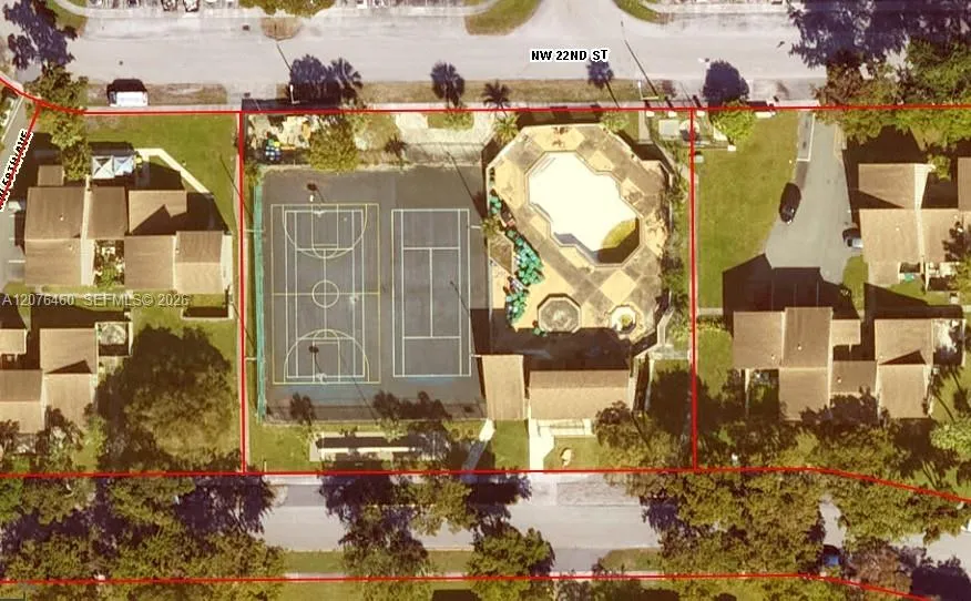 5870 NW 21st St #45-E Lauderhill, FL 33313