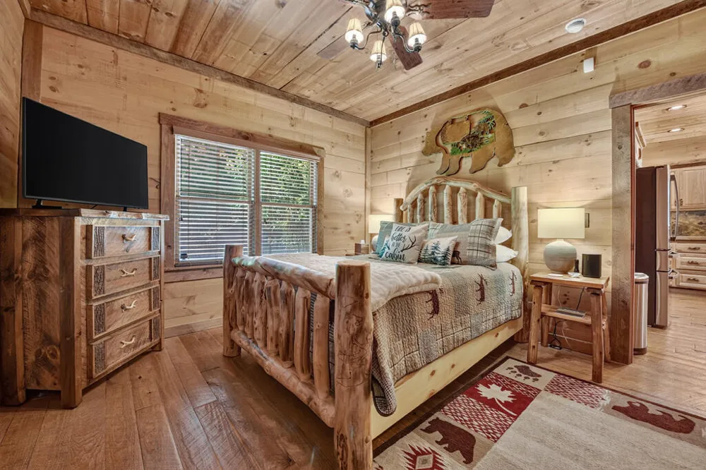 418 Lakeview Drive Blue Ridge, GA 30513