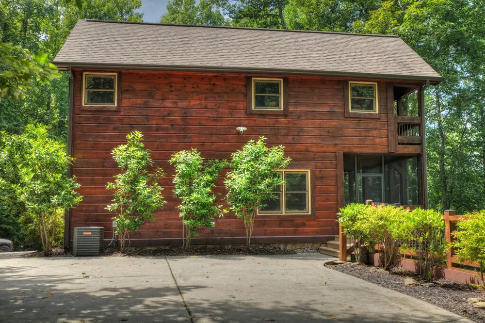 418 Lakeview Drive Blue Ridge, GA 30513