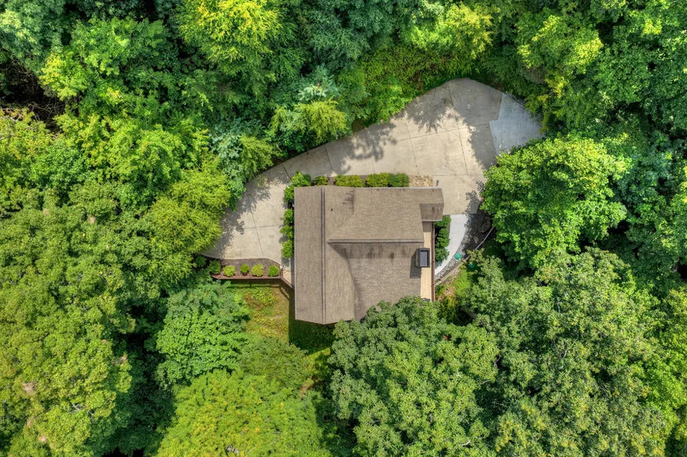 418 Lakeview Drive Blue Ridge, GA 30513