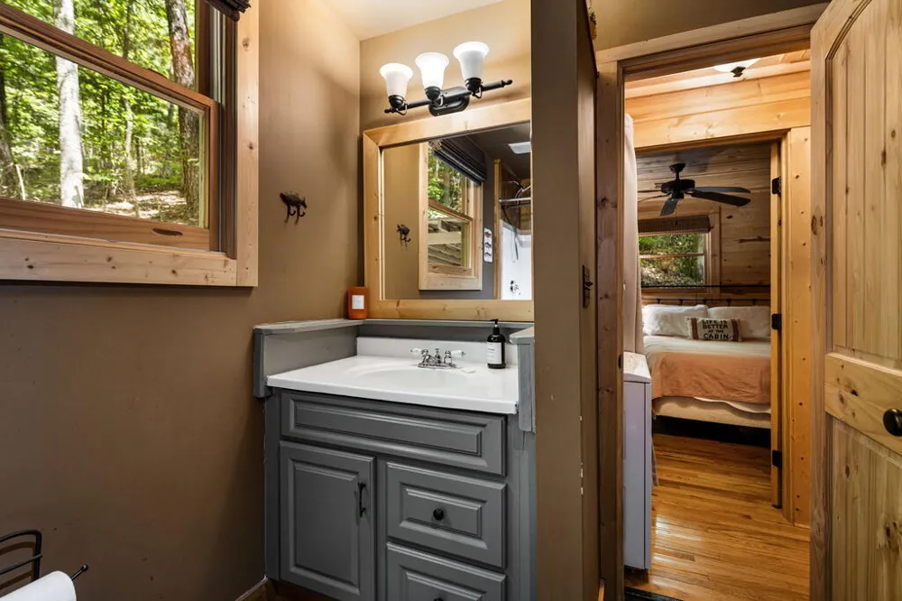 328 Wildwood Trail Mineral Bluff, GA 30559