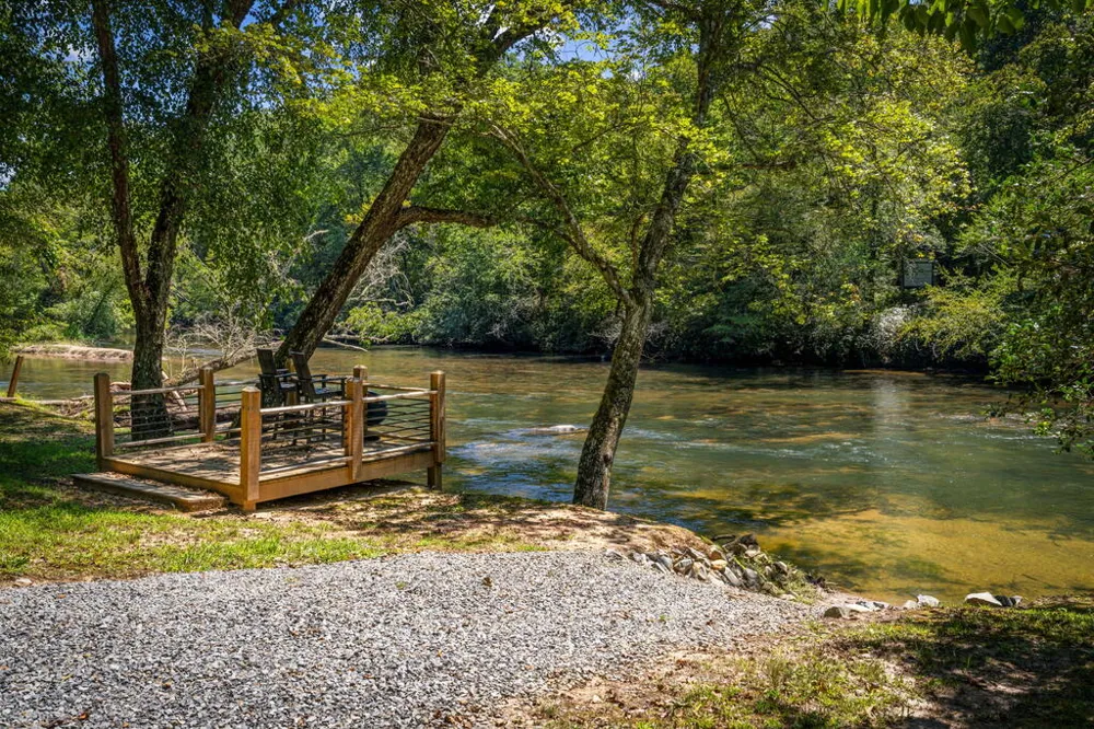 328 Wildwood Trail Mineral Bluff, GA 30559