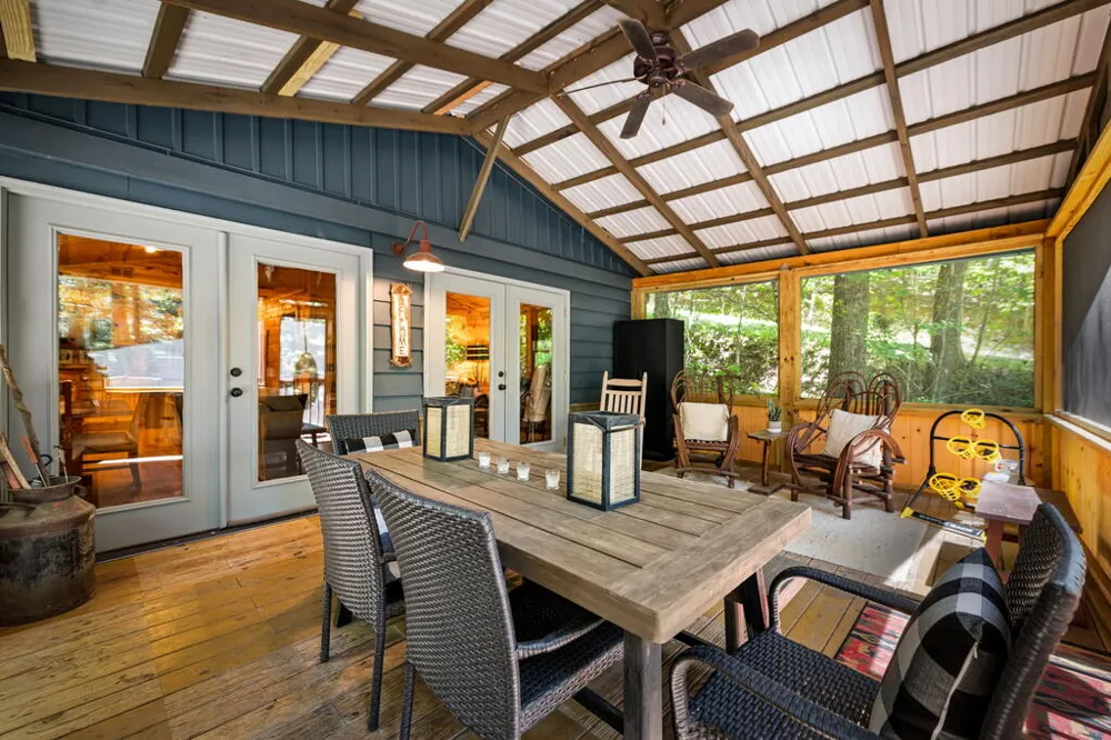 328 Wildwood Trail Mineral Bluff, GA 30559