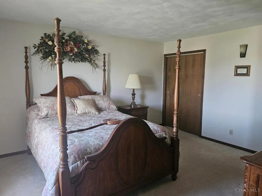 619 Shultz Drive Hamilton, OH 45013