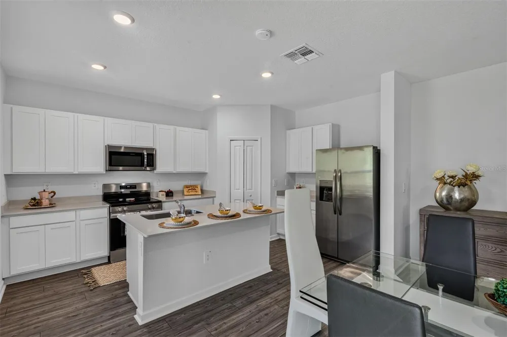 16543 NW 144TH STREET Alachua, FL 32615