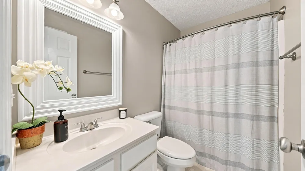 6179 Pringle Drive Ooltewah, TN 37363