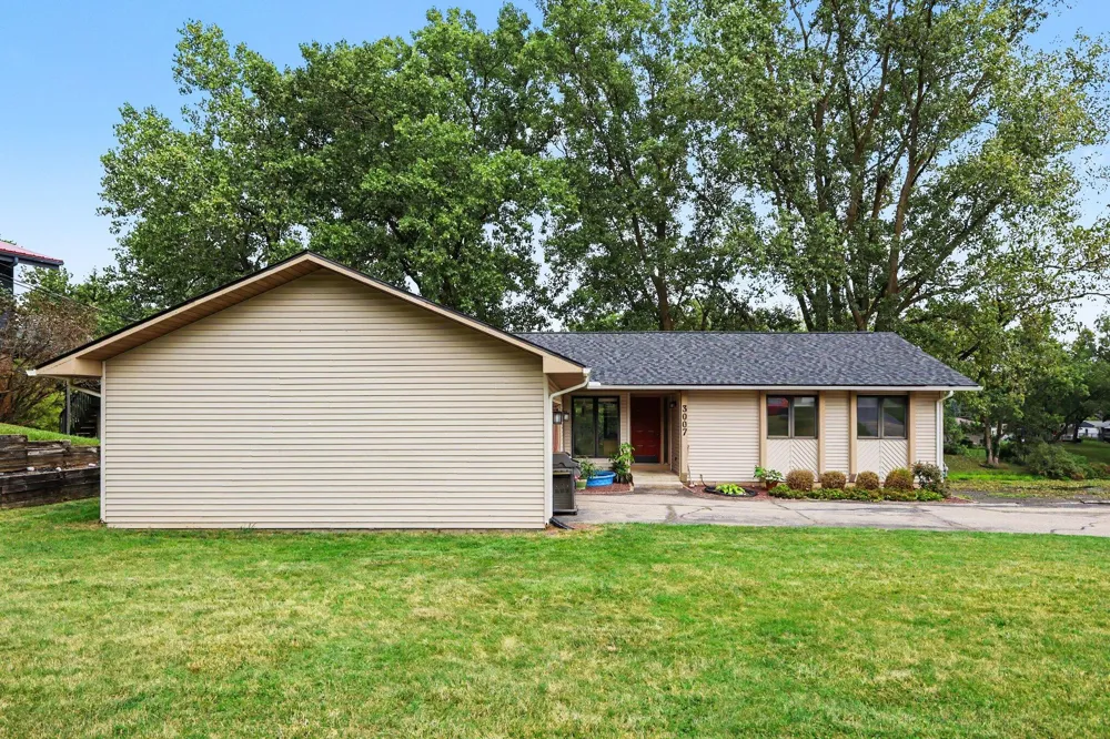 3007 Moraine Drive Brighton Township, MI 48114