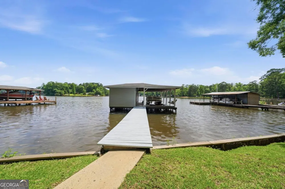 179 Napier DR Eatonton, GA 31024