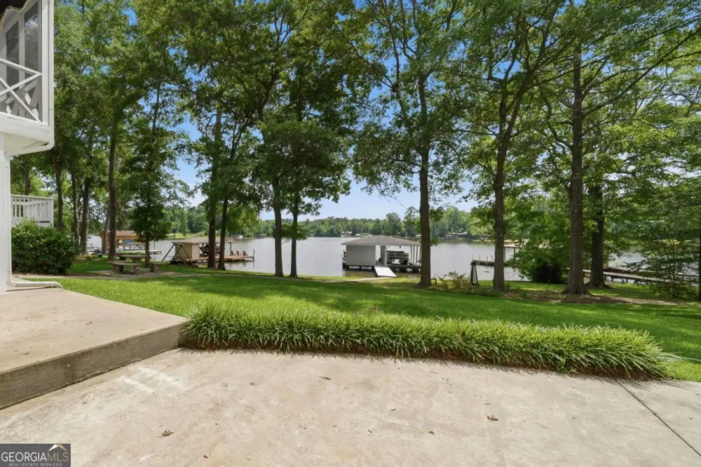 179 Napier DR Eatonton, GA 31024