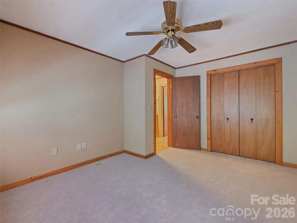 36 Mulberry Lane Maggie Valley, NC 28751