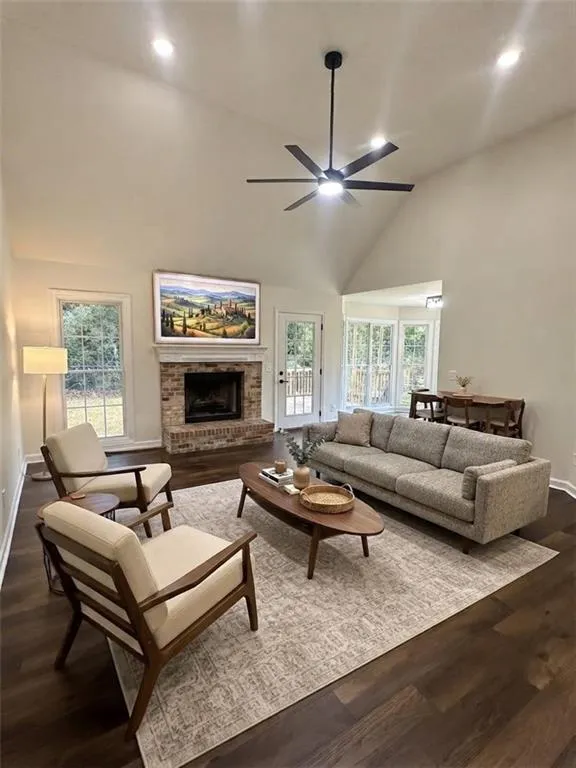 132 Ashley Terrace SE Calhoun, GA 30701