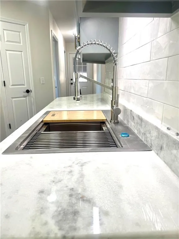132 Ashley Terrace SE Calhoun, GA 30701